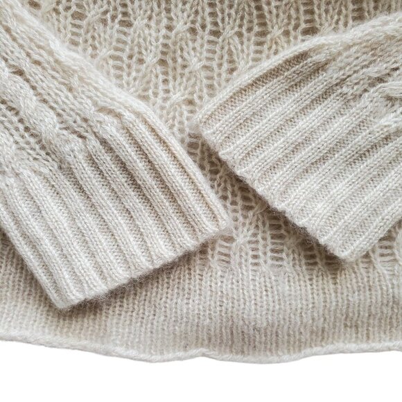 AQUA Cashmere Sweater Open Weave Cream Color Cable Knit Lightweight Size XS - Picture 3 of 13